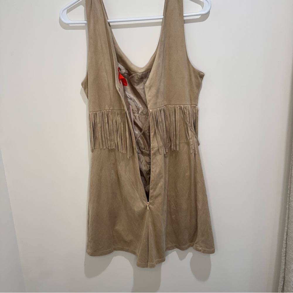 Chelsea & Violet Tan Faux Suede Fringe Sleeveless Mini Dress Size S NWT - Picture 7 of 10